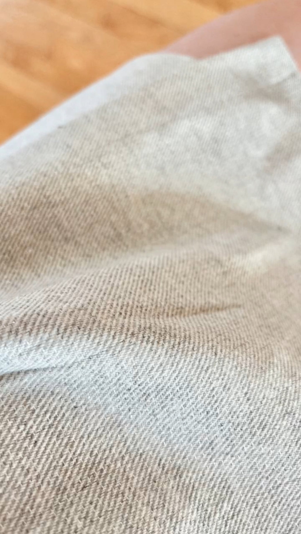 Jupe short grise pailletée